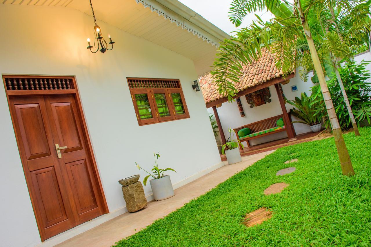 Rock Elephant Villa Hikkaduwa Exterior foto